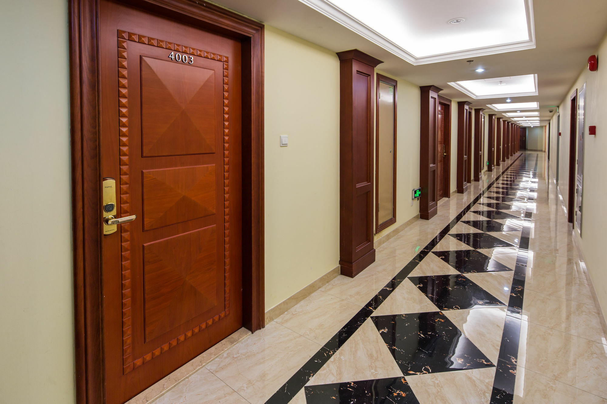 Waifiden Grand Easter International Apartment Guangzhou Exteriör bild